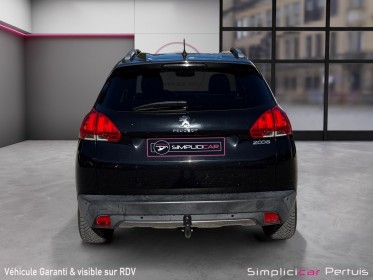 Peugeot 2008 1.6 hdi 120ch ss bvm6 urban cross attelage remorque garantie 12 mois occasion simplicicar pertuis  simplicicar...