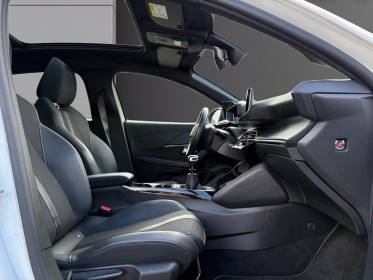 Peugeot 208 gt line bluehdi 100 ss bvm6 - toit panoramique - camera de recul - complet peugeot occasion simplicicar rennes...