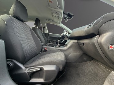 Peugeot 308 business luehdi 100ch ss bvm6 active business - garantie 12mois - carplay - radar av ar - distribution rÉcente...