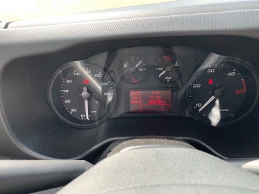 Iveco daily 3.0 d 16v 160 ch tva recuperable prix ht caisse hayon ccb 35c16h3.0 empattement 4100 garantie 12 mois occasion...