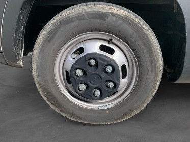 Iveco daily 3.0 d 16v 160 ch tva recuperable prix ht caisse hayon ccb 35c16h3.0 empattement 4100 garantie 12 mois occasion...