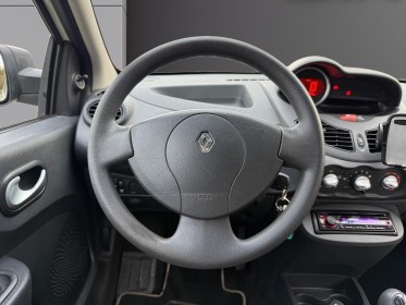 Renault twingo ii 1.2 lev 16v 75 eco2 authentique euro 5 occasion simplicicar rennes simplicicar simplicibike france
