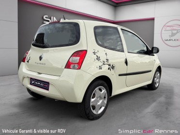 Renault twingo ii 1.2 lev 16v 75 eco2 authentique euro 5 occasion simplicicar rennes simplicicar simplicibike france