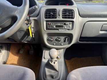 Renault clio 1.2i rxe - 1ère main occasion simplicicar lagny  simplicicar simplicibike france