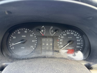 Renault clio 1.2i rxe - 1ère main occasion simplicicar lagny  simplicicar simplicibike france