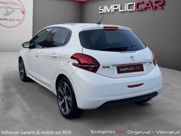 Peugeot 208 feline 110ch eat6 / cuir chauffant / toit pano / 1ere main / distrib ok occasion simplicicar orgeval  simplicicar...