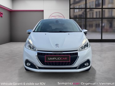Peugeot 208 feline 110ch eat6 / cuir chauffant / toit pano / 1ere main / distrib ok occasion simplicicar orgeval  simplicicar...