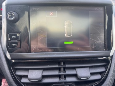 Peugeot 208 feline 110ch eat6 / cuir chauffant / toit pano / 1ere main / distrib ok occasion simplicicar orgeval  simplicicar...