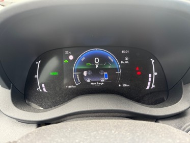 Toyota yaris cross hybride my22 116h 2wd dynamic / garantie constructeur jusqu'a 2029 occasion simplicicar les...