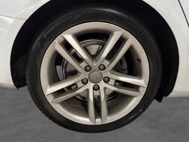 Audi a4 a4 2.0 tdi 143 dpf s line garantie 12 mois occasion simplicicar meximieux simplicicar simplicibike france