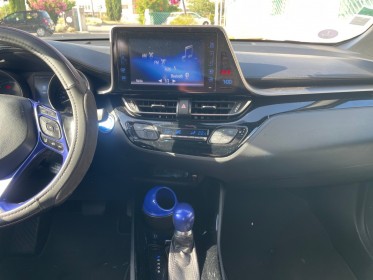 Toyota c-hr hybride pro rc18 c-hr pro 122h edition / caméra de recul / radars avants  arrières / garantie 12 mois / full......