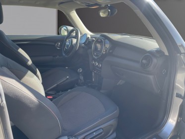 Mini mini one 1.5 75cv one entretien mini garantie 12 mois occasion simplicicar royan simplicicar simplicibike france