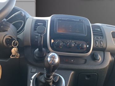 Renault trafic fourgon l1h1 dci 120 grand confort aménagement van occasion simplicicar velay simplicicar simplicibike france