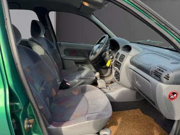 Renault clio 1.2i 60 ch rxe - 1ère main occasion simplicicar lagny  simplicicar simplicibike france