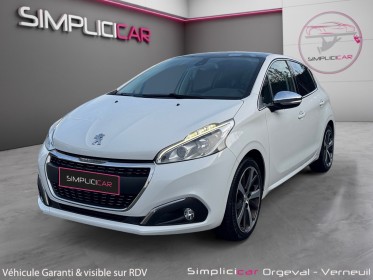 Peugeot 208 feline 110ch eat6 / cuir chauffant / toit pano / 1ere main / distrib ok occasion simplicicar orgeval  simplicicar...