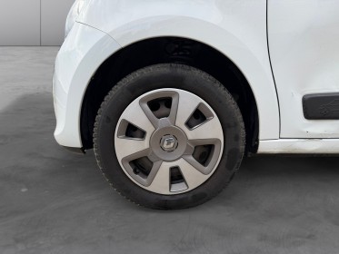 Renault twingo iii 1.0 sce 70 finition zen - régulateur - bluetooth - garantie 12 mois occasion simplicicar nimes - rb auto...