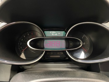 Renault clio iv tce 90 intens 5p / très propre / révisée - garantie 12 mois - occasion simplicicar lyon ouest simplicicar...