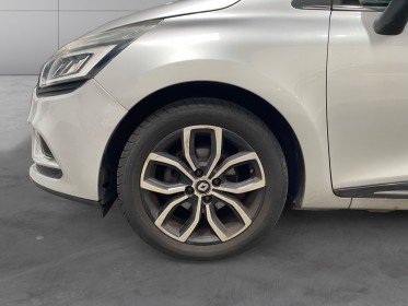 Renault clio iv tce 90 intens 5p / très propre / révisée - garantie 12 mois - occasion simplicicar lyon ouest simplicicar...