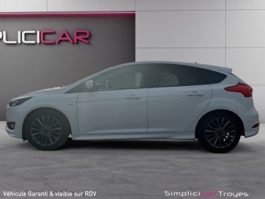 Ford focus 1.0 ecoboost 125 ss st line régulateur de vitesse caméra garantie 12 mois occasion barberey simplicicar...