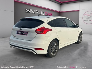 Ford focus 1.0 ecoboost 125 ss st line régulateur de vitesse caméra garantie 12 mois occasion barberey simplicicar...