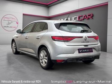 Renault megane iv berline 1.5 blue dci 115 - 20 business - aide au parking av/ar - clim bi-zone - entretien à jour occasion...