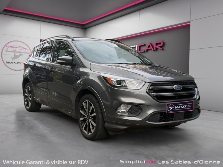Ford kuga 1.5 tdci 120 st-line - cuir alcantara - hayon electrique - garantie 12 mois occasion simplicicar les...