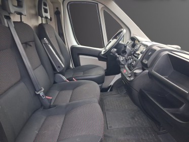 Peugeot boxer fourgon tole 333 l2h1 2.2 hdi 110 pack clim/garantie 12 mois / tva récupérable occasion simplicicar angers...
