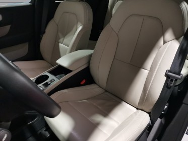 Volvo xc40 business t4 recharge 12982ch business origine france barres de toit offertes 100% volvo garantie 12 mois occasion...