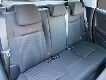 Peugeot 208 82ch ss bvm5 signature garantie 12 mois sièges chauffants occasion simplicicar angers simplicicar simplicibike...