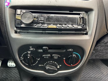 Peugeot 206 cc 1.6i 110 quiksilver edition occasion  simplicicar nice - pfvauto simplicicar simplicibike france
