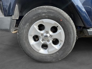 Jeep wrangler 2.8 crd 200 sahara attelage jantes 18 clim gps vitres et rétroviseurs électriques garantie 12 mois occasion...