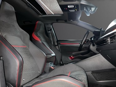 Volkswagen golf gti 2.0 tsi 320 dsg7 r/toit ouvrant/siege chauffant/volant chauffant/attelage occasion paris 17ème...