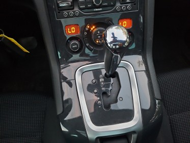 Peugeot 5008 allure eat6 1.6hdi 120ch / toit pano / camera de recul / gps / bluetooth/ 2eme main occasion simplicicar orgeval...