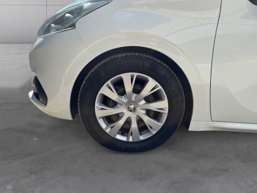 Peugeot 208 business luehdi 100ch ss bvm5 active business occasion simplicicar lille  simplicicar simplicibike france