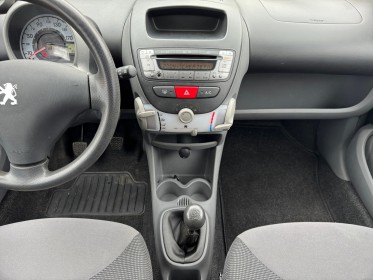 Peugeot 107 1.0e 12v 68ch trendy garantie 12 mois occasion simplicicar mery-sur-oise simplicicar simplicibike france