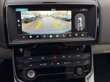 Jaguar  xe 2.0d 180cv portofolio - carplay - virtual cockpit - affichage tête haute - entretien jaguar occasion simplicicar...