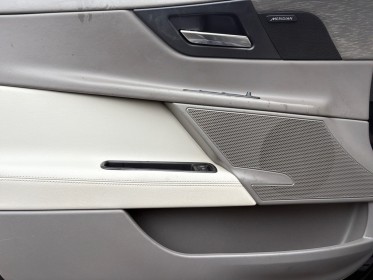 Jaguar  xe 2.0d 180cv portofolio - carplay - virtual cockpit - affichage tête haute - entretien jaguar occasion simplicicar...