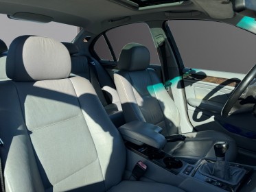 Bmw serie 3 e46/4 325xi pack luxe cuir toit ouvrant occasion simplicicar valence - ksv  simplicicar simplicibike france