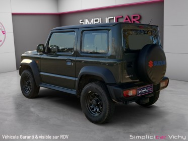 Suzuki jimny 1.5 vvt 102 ch privilege awd 4x4 1ére main sièges chauffants garantie 12 mois attelage d'origine occasion...