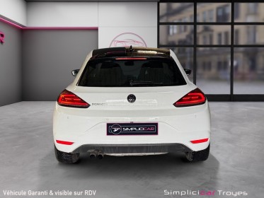 Volkswagen scirocco 2.0 tsi 180 dsg6 série limitée black session apple carplay caméra de recul régulateur garantie 12...