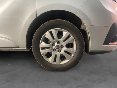 Renault trafic fourgon gn l2h1 3000 kg blue dci 150 edc grand confort 5 places// garantie 12 mois occasion simplicicar...