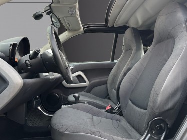 Smart fortwo  1.0 84 ch cabrio passion - phare auto/gps - garantie 12 mois occasion simplicicar soissons simplicicar...