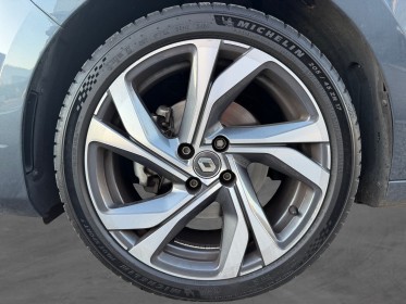 Renault clio v tce 130 edc fap rs line occasion simplicicar lyon nord simplicicar simplicibike france