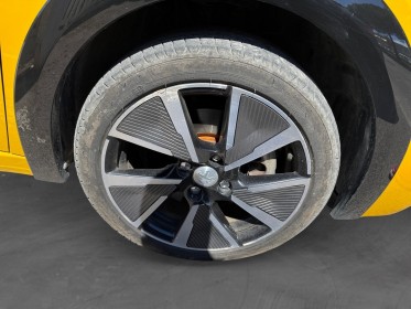 Peugeot 208 50kwh 136ch gtline garantie 12 mois occasion montpellier (34) simplicicar simplicibike france