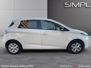 Renault zoe life batterie en location occasion cannes (06) simplicicar simplicibike france