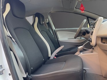 Renault zoe life batterie en location occasion cannes (06) simplicicar simplicibike france