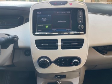 Renault zoe life batterie en location occasion cannes (06) simplicicar simplicibike france