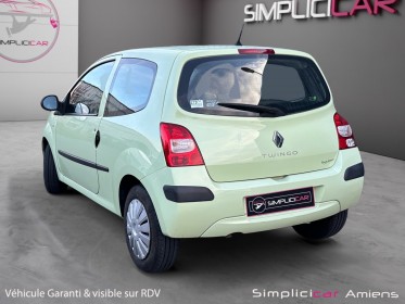 Renault twingo ii 1.2 lev 16v 75 eco2 authentique garantie 12 mois kit distribution ok courroie accessoire ok occasion...