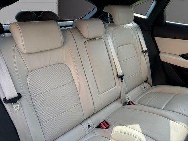 Jaguar e-pace 2.0 d - 180 ch awd bva r-dynamic s toit panoramique  garantie 12 mois occasion simplicicar mery-sur-oise...