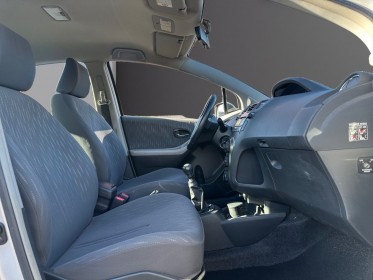Toyota yaris 100 vvt-i in stop  start occasion simplicicar rennes simplicicar simplicibike france